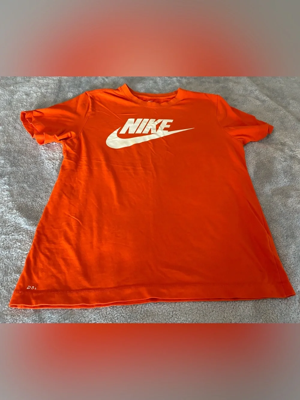 Nike Dri-Fit Short Sleeve Men’s Orange Logo T-Shirt Size Medium